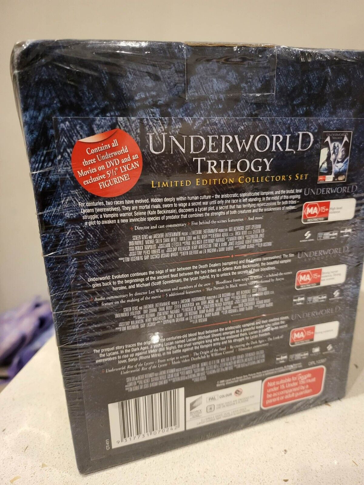 Underworld Trilogy Limited Edition 51/2 Lycan Figurine Included - Limited Editi