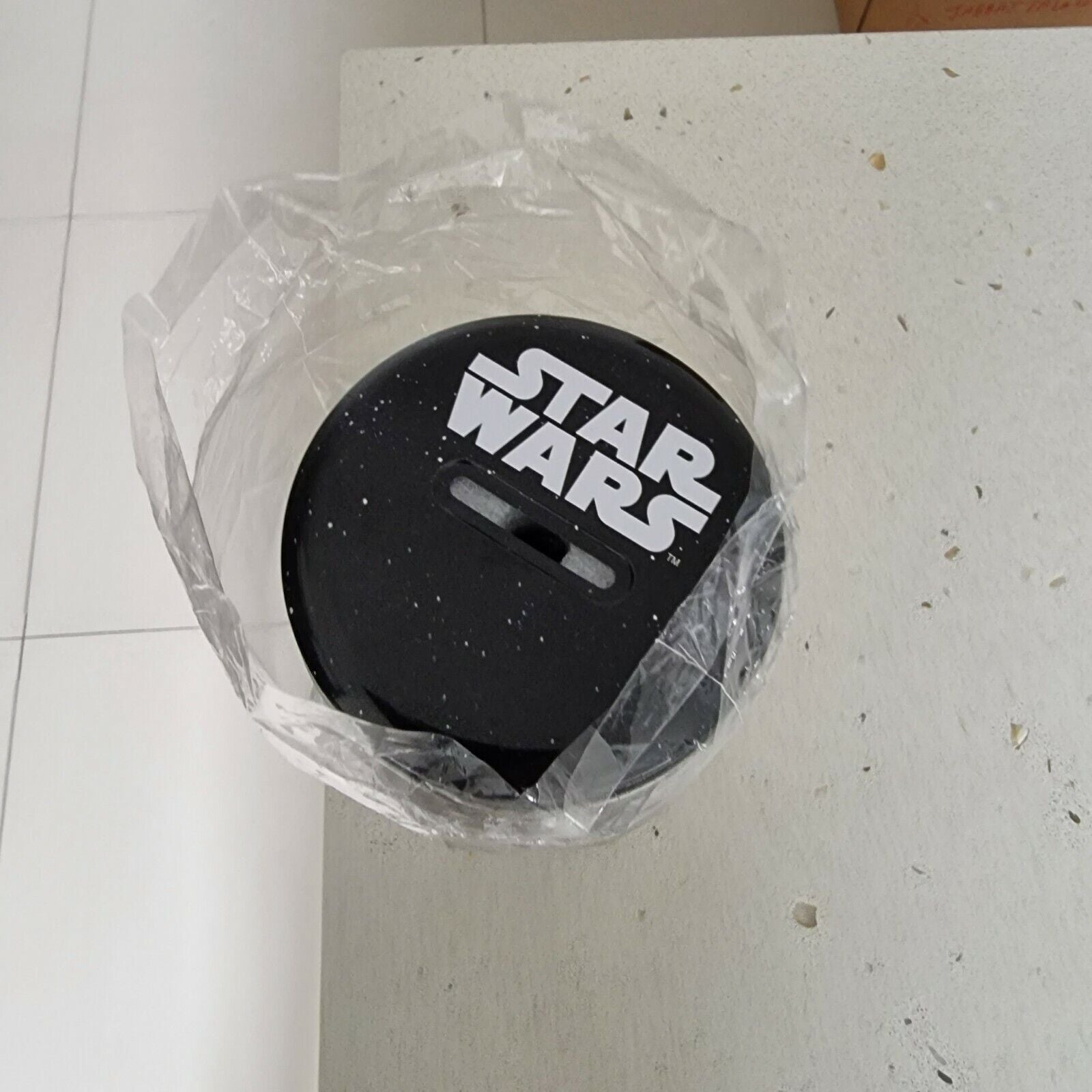 Star Wars Collector glass inside - (2015)  NEW