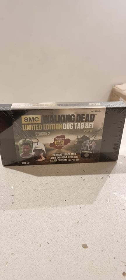 AMC The Walking Dead -Limited Edition Dog Tag Set-Season 2 Set 1 of 4 NEW+SEALED