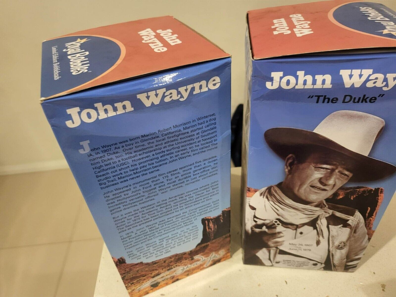 Bobblehead John Wayne Cowboy 8   - NEW